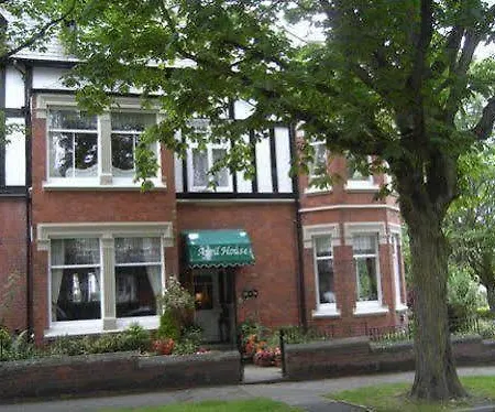 April House 4* Harrogate