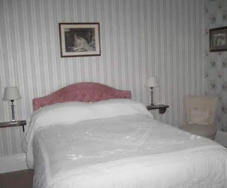 April House بيت ضيافة 4*